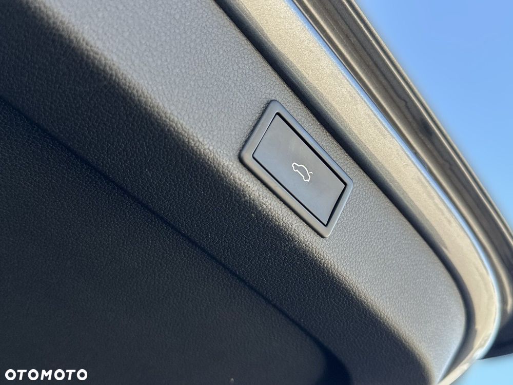 Skoda Superb 1.5 TSI Style DSG - 34