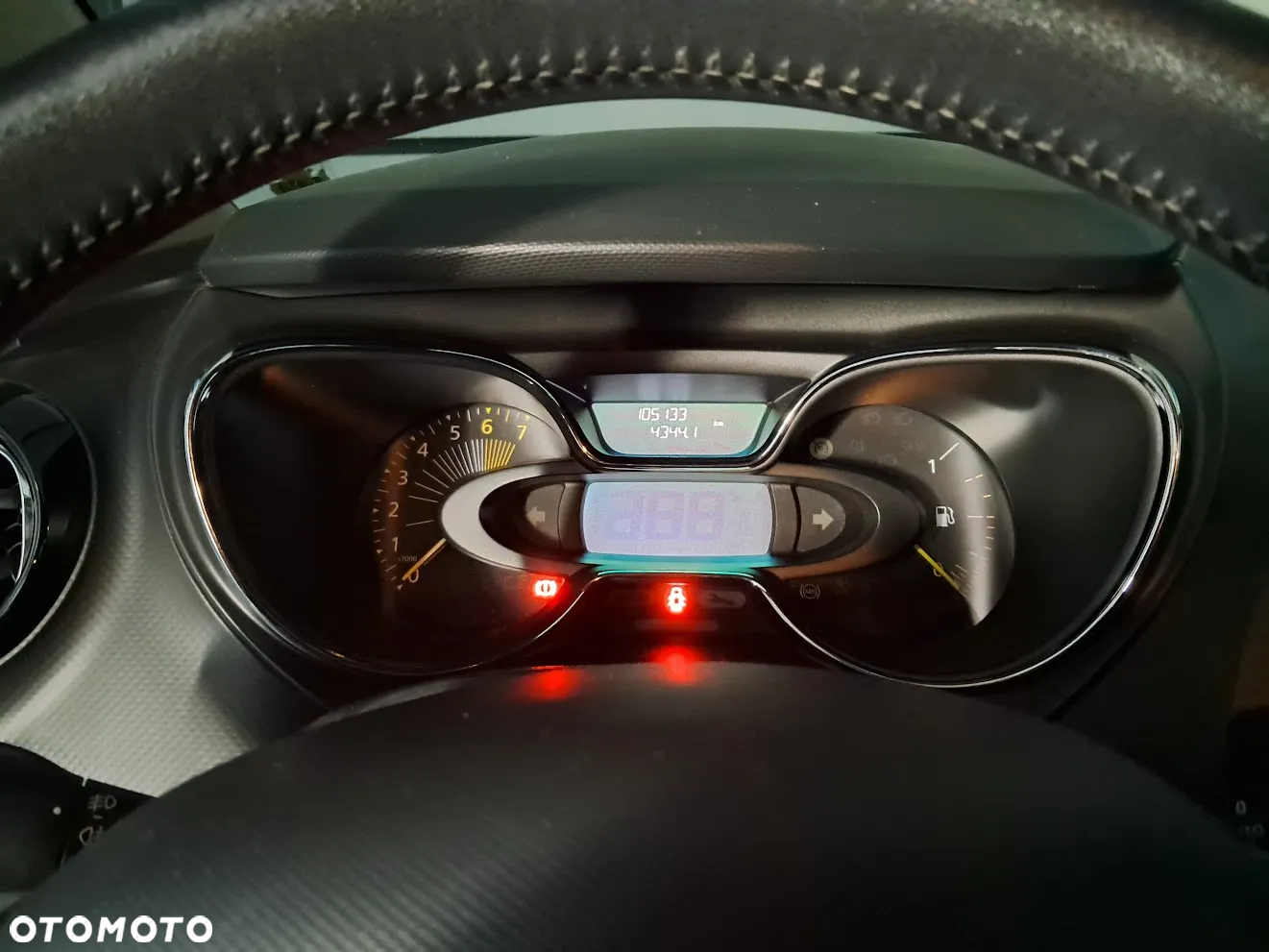 Renault Captur - 12
