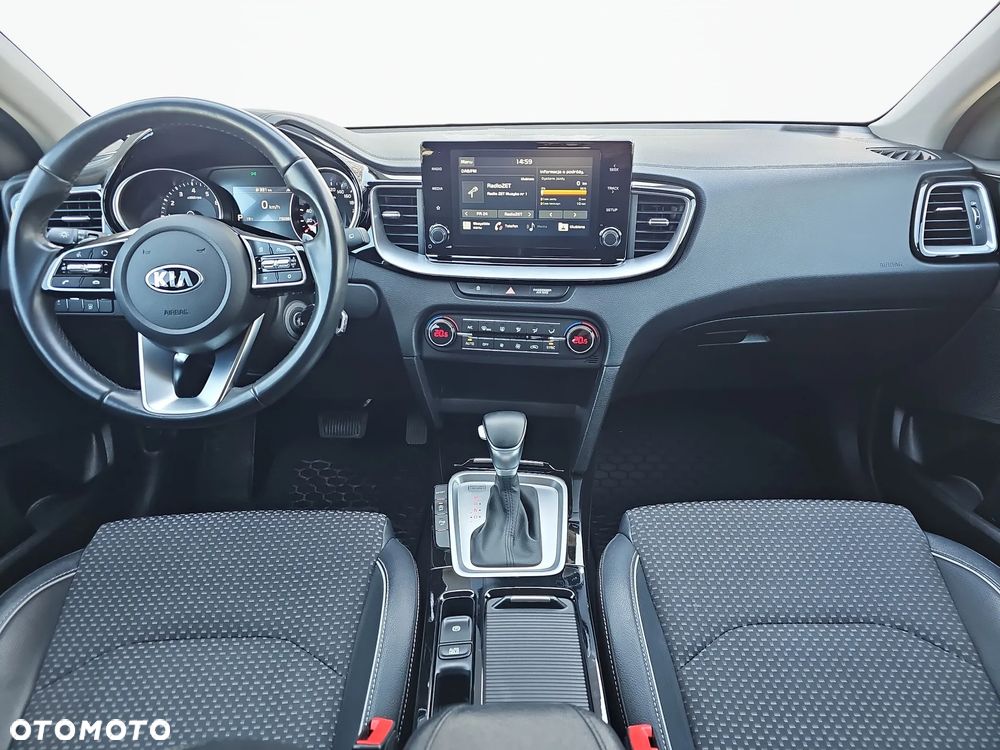 Kia XCeed 1.6 T-GDI L DCT - 9