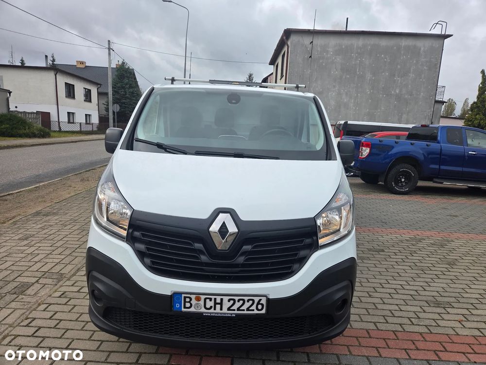 Renault Trafic - 2