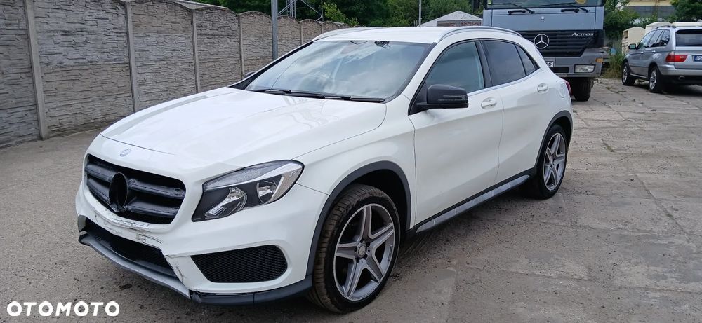 Mercedes-Benz GLA 200 (CDI) d AMG Line - 3