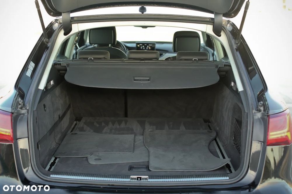 Audi A6 Avant 2.0 TDI quattro S tronic - 27