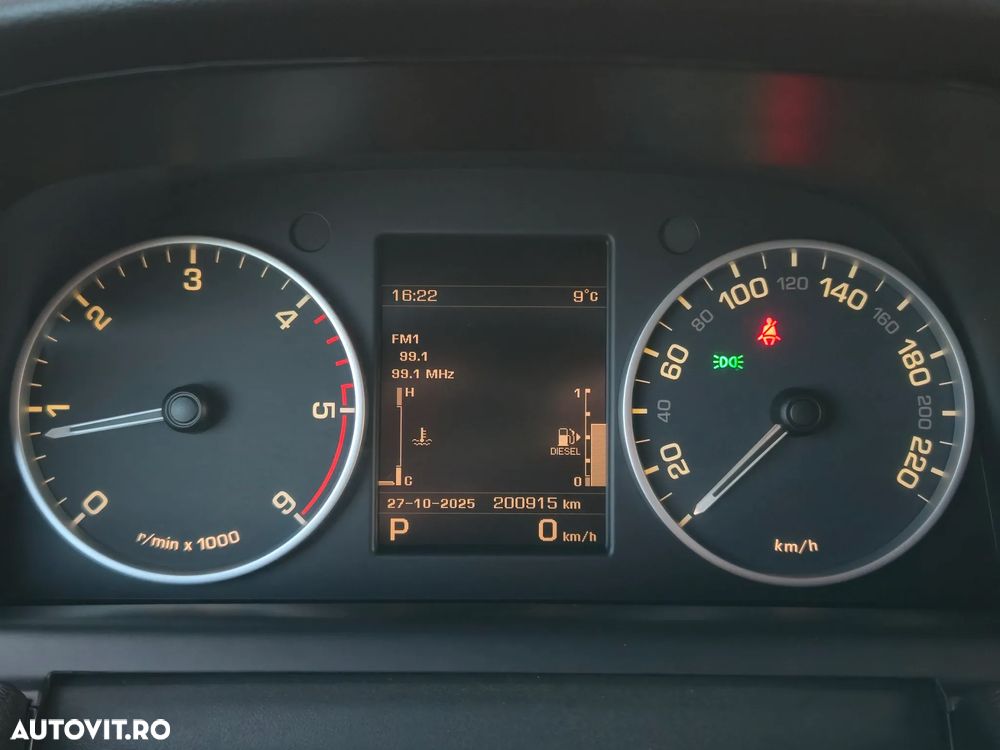 Land Rover Range Rover Sport 3.0 TDV6 HSE - 12