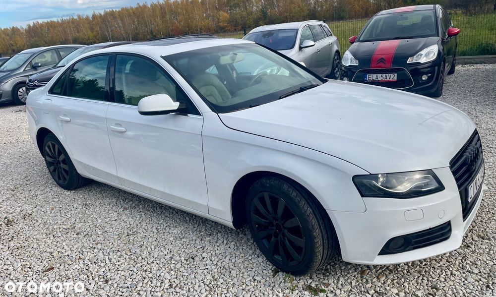 Audi A4 Limousine - 20