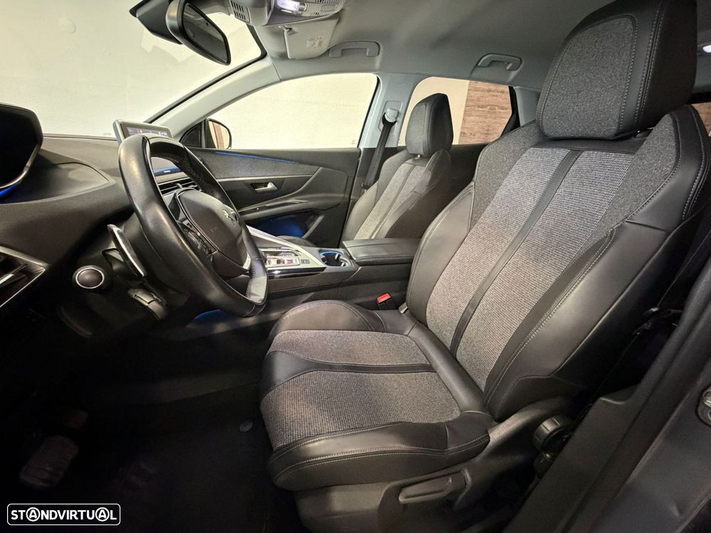 Peugeot 3008 1.2 PureTech Allure EAT8 - 21