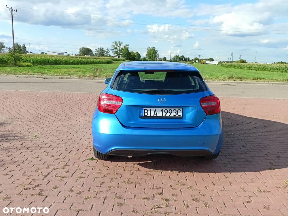 Mercedes-Benz Klasa A 180 (BlueEFFICIENCY) - 6