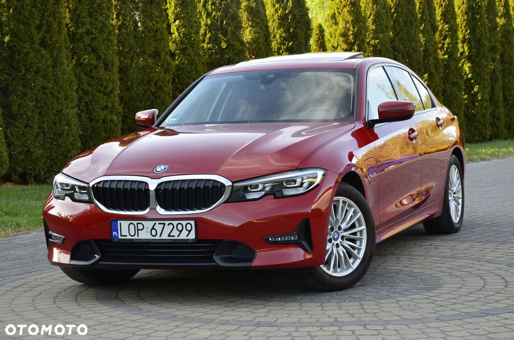 BMW Seria 3 320e Sport Line