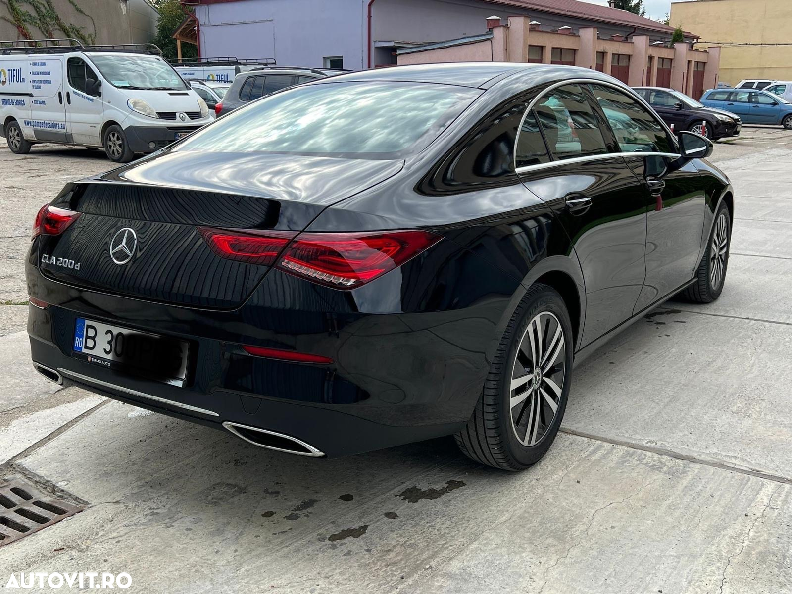 Mercedes-Benz CLA 200 d SB - 12