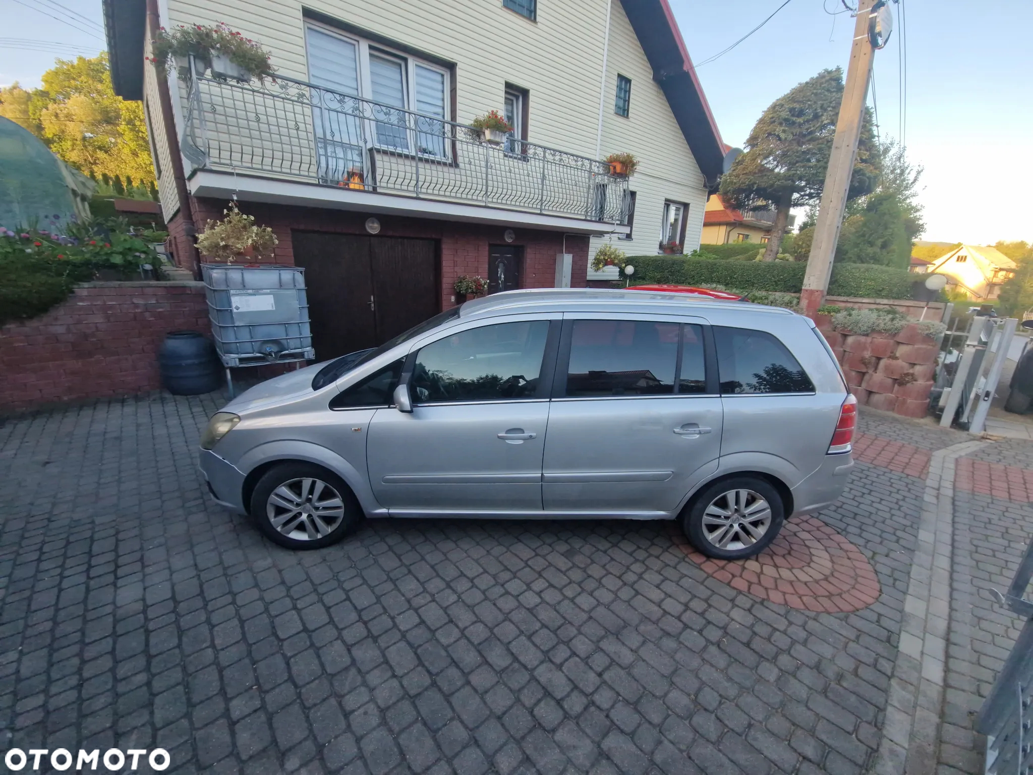Opel Zafira 1.9 CDTI Elegance - 3