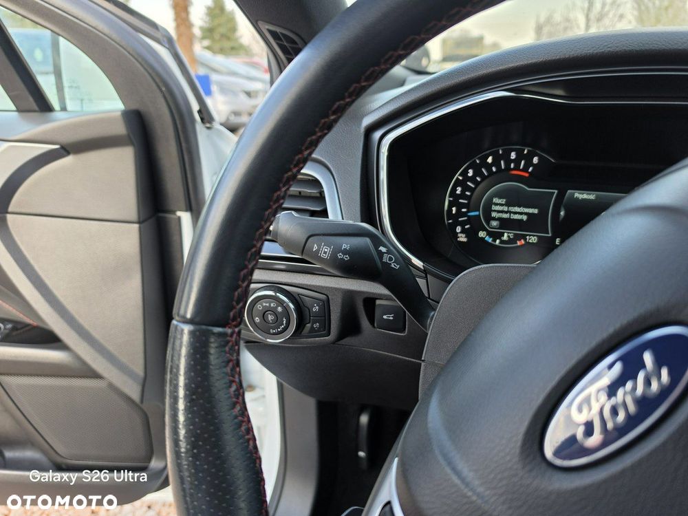 Ford Mondeo 2.0 EcoBlue ST-Line - 38