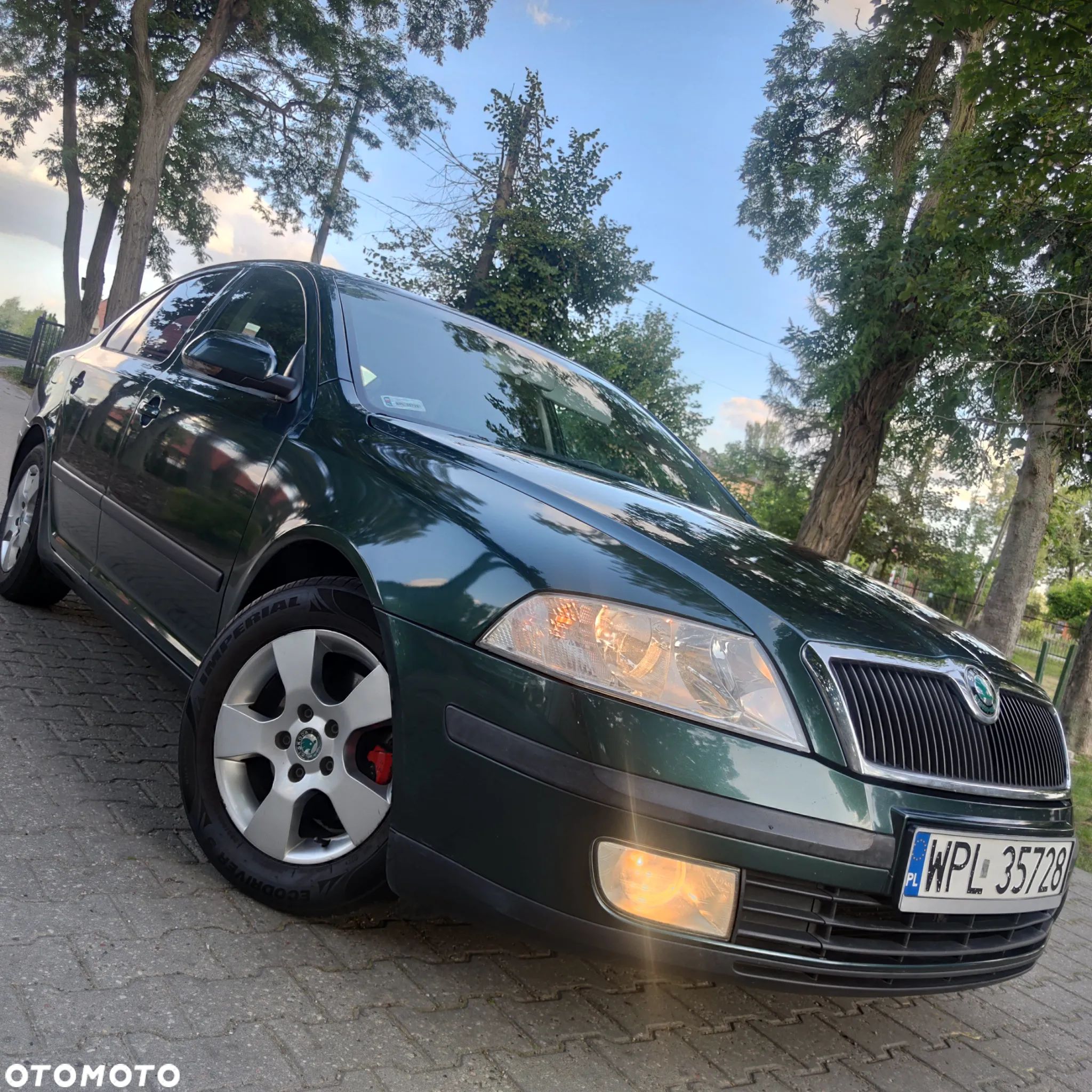 Skoda Octavia 1.6 Elegance - 1