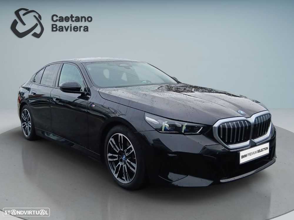 BMW 530 e Pack Desportivo M - 10