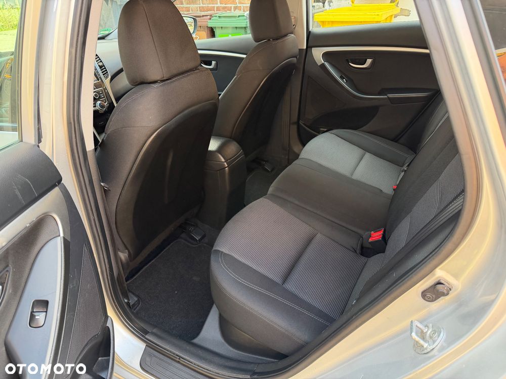 Hyundai i30 1.4 Premium - 10
