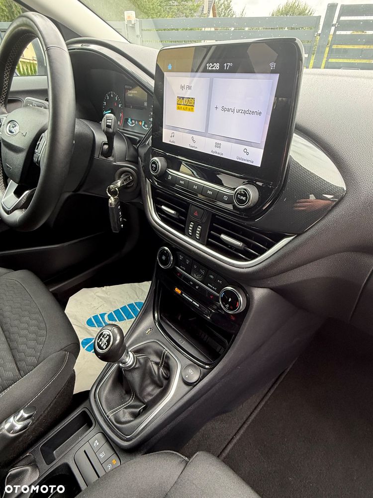 Ford Puma 1.0 EcoBoost mHEV Titanium - 26