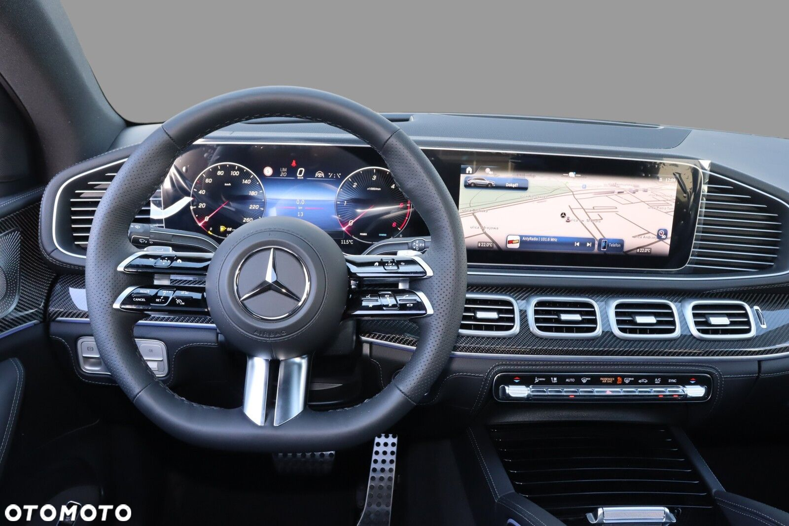 Mercedes-Benz GLE - 14