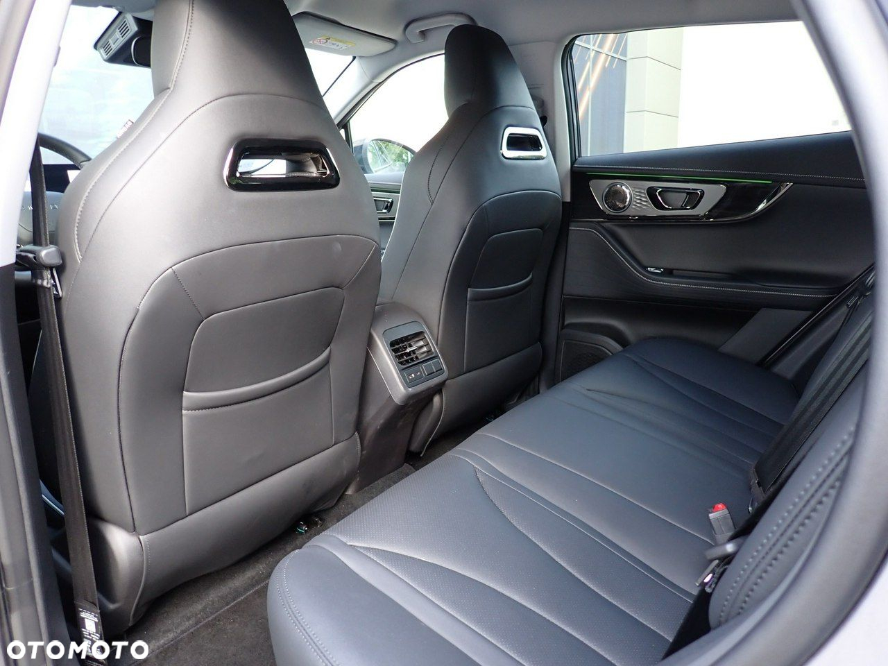 Omoda 5 1.6 T-GDI Comfort DCT - 22