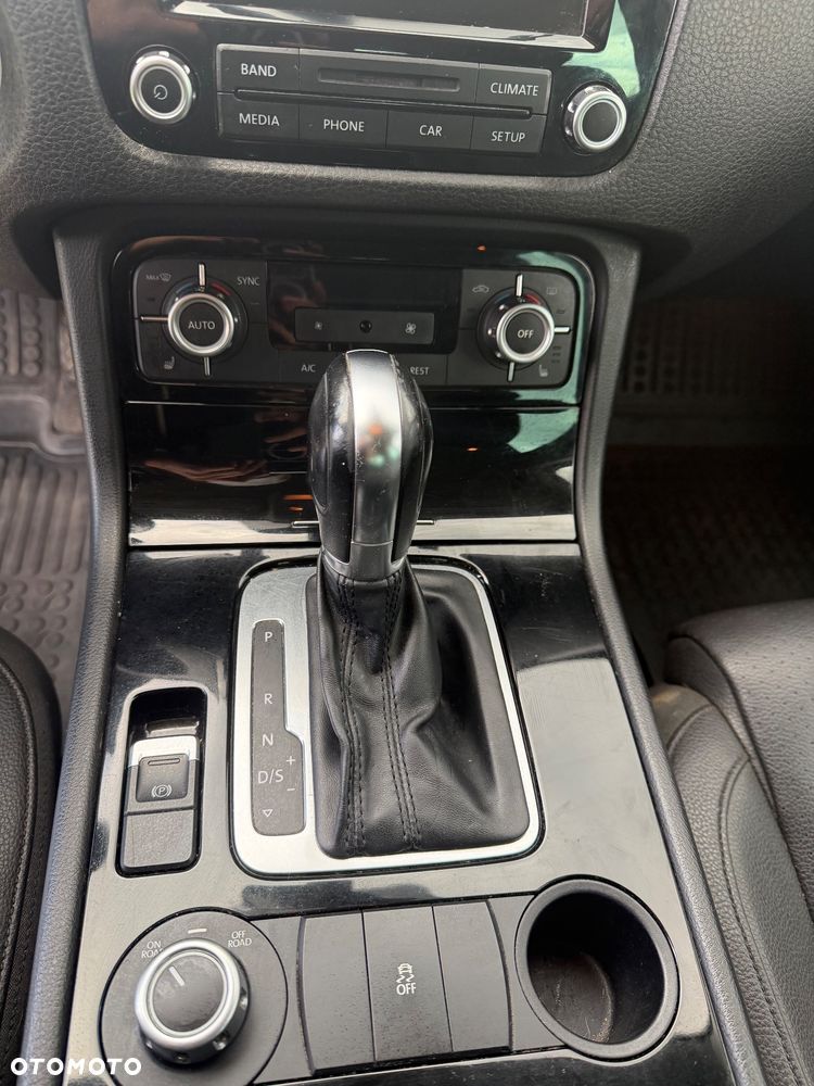 Volkswagen Touareg 3.6 V6 FSI BMT - 17