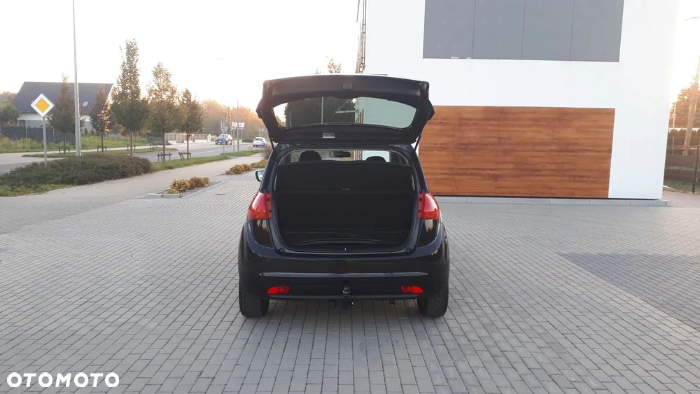Kia Venga 1.6 CVVT Dream-Team Edition - 9