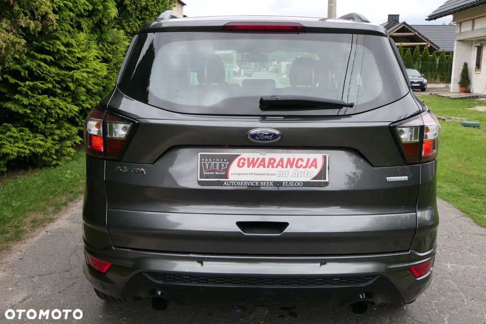 Ford Kuga 1.5 EcoBoost 2x4 ST-Line - 16