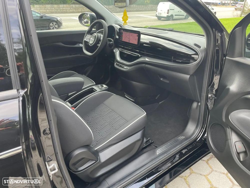 Fiat 500e - 17