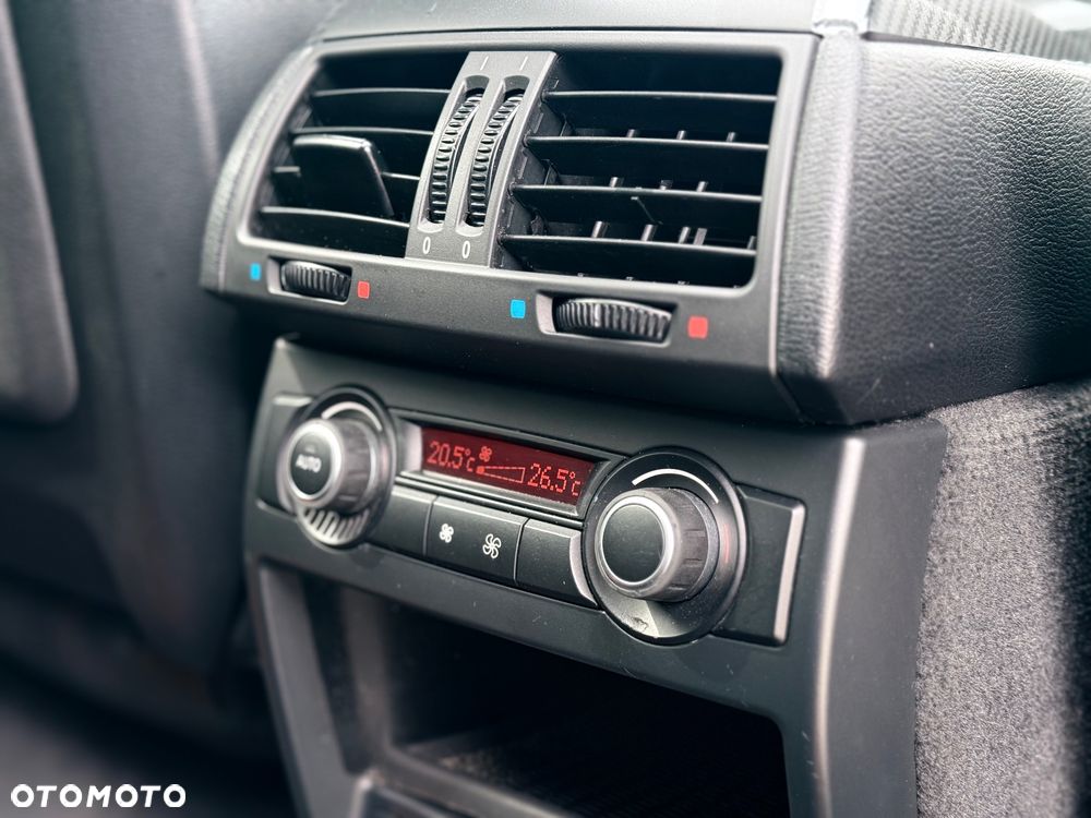 BMW X5 xDrive35d - 23