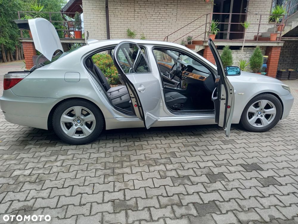 BMW Seria 5 530i - 2