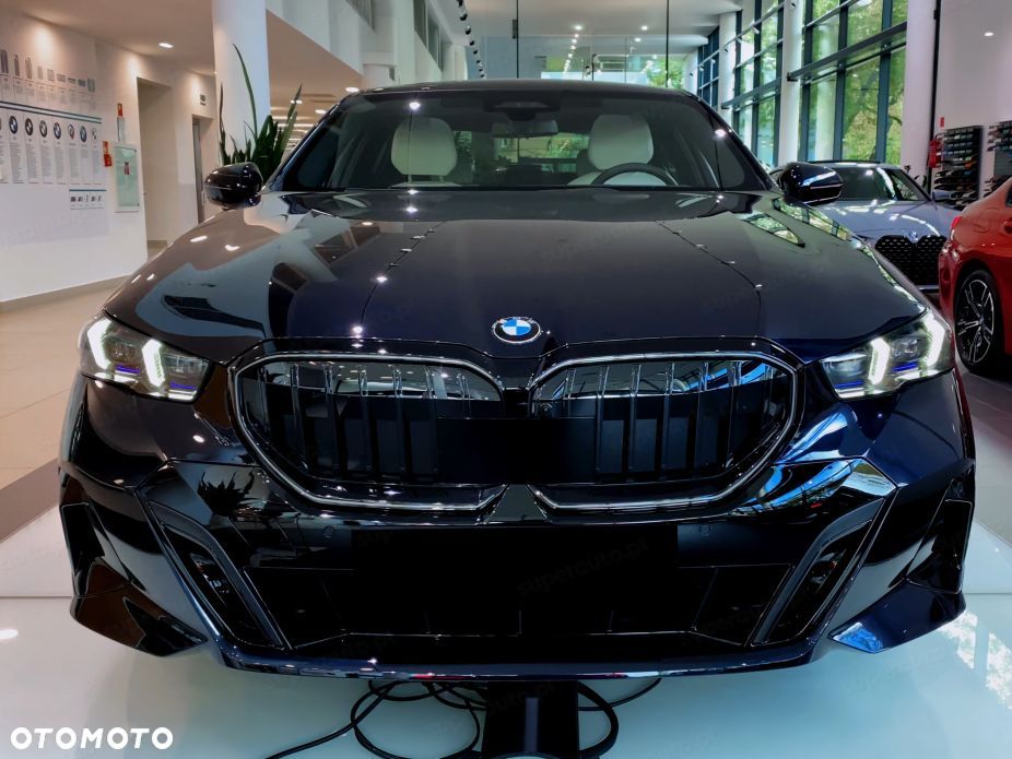 BMW Seria 5 520i mHEV M Sport - 5