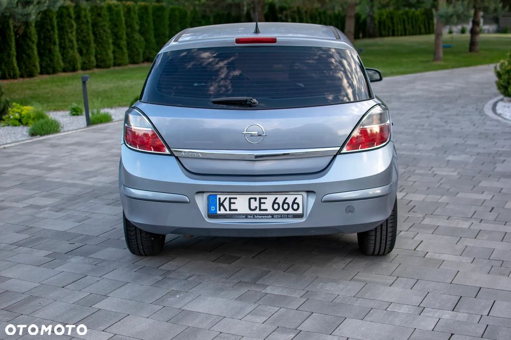 Opel Astra - 19