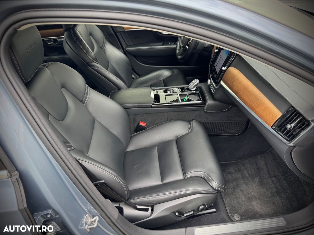 Volvo S90 T8 Twin Engine AWD Geartronic Inscription - 24