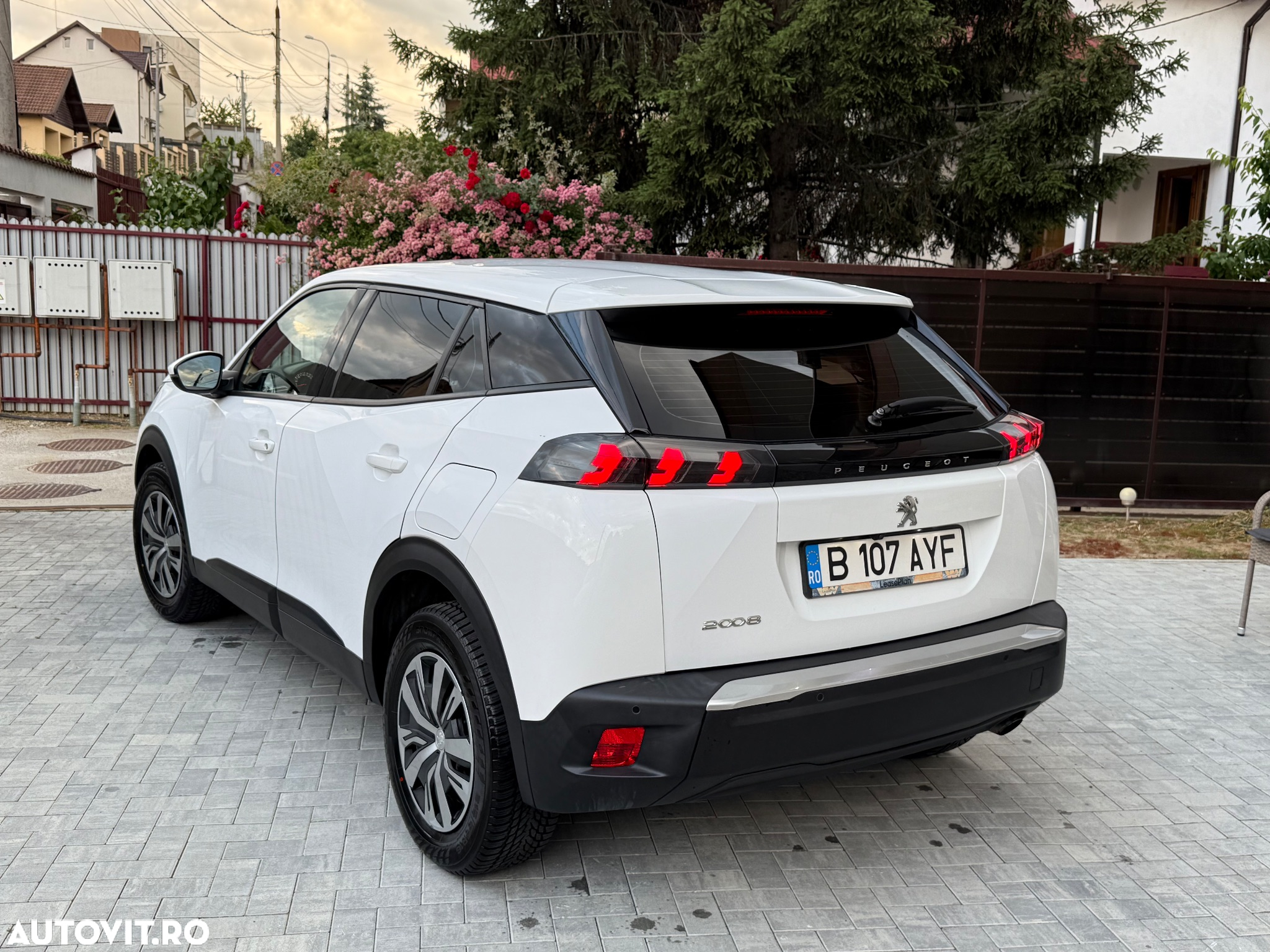Peugeot 2008 1.5 BlueHDI FAP Active - 2