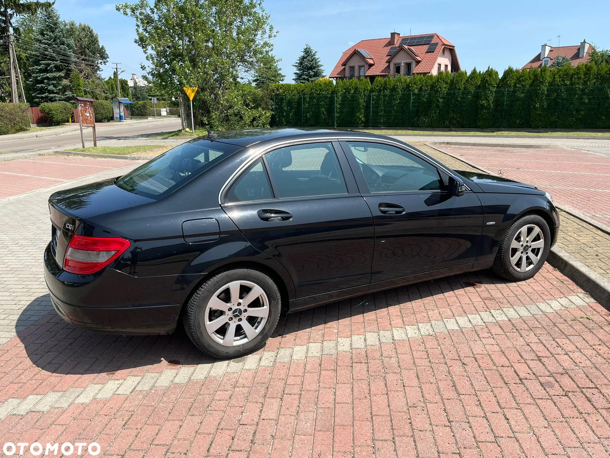 Mercedes-Benz Klasa C 180 CGI BlueEff Classic - 10