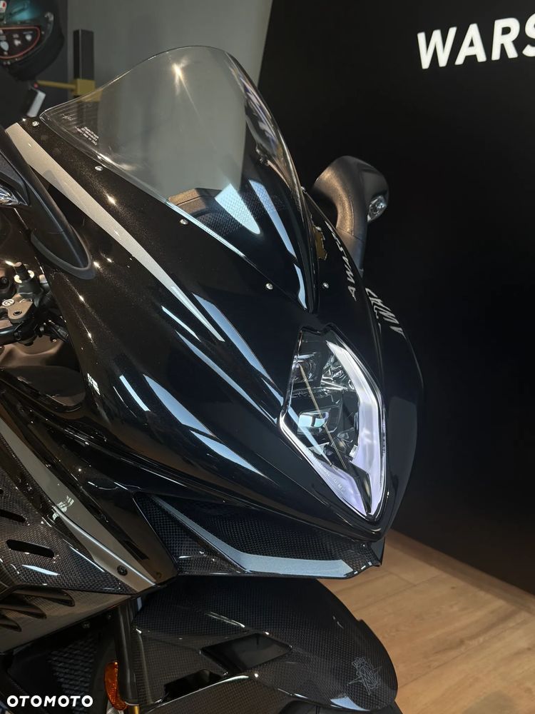 MV AGUSTA F3 - 6