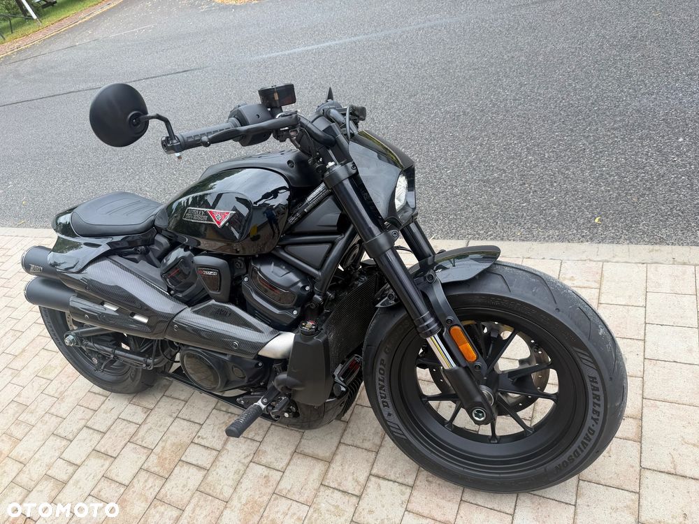 Harley-Davidson Sportster - 11