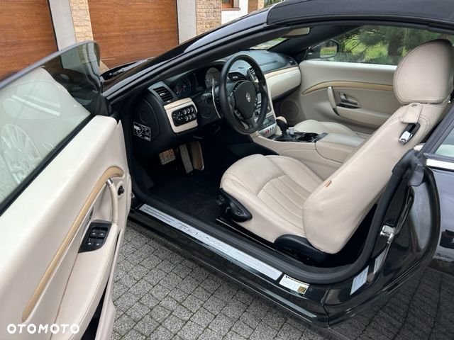 Maserati GranCabrio - 4