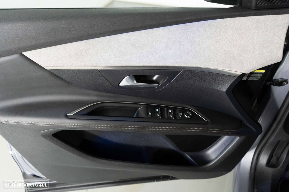 Peugeot 3008 1.6 Hybrid GT e-EAT8 - 22