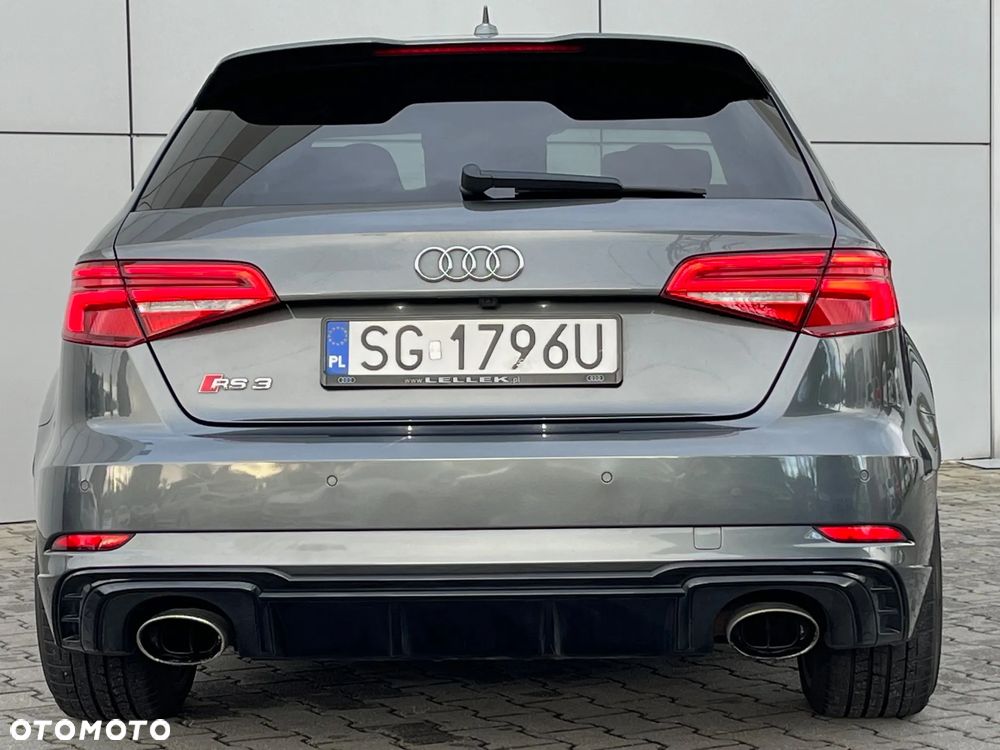 Audi RS3 Sportback 2.5 TFSI Quattro S tronic - 11