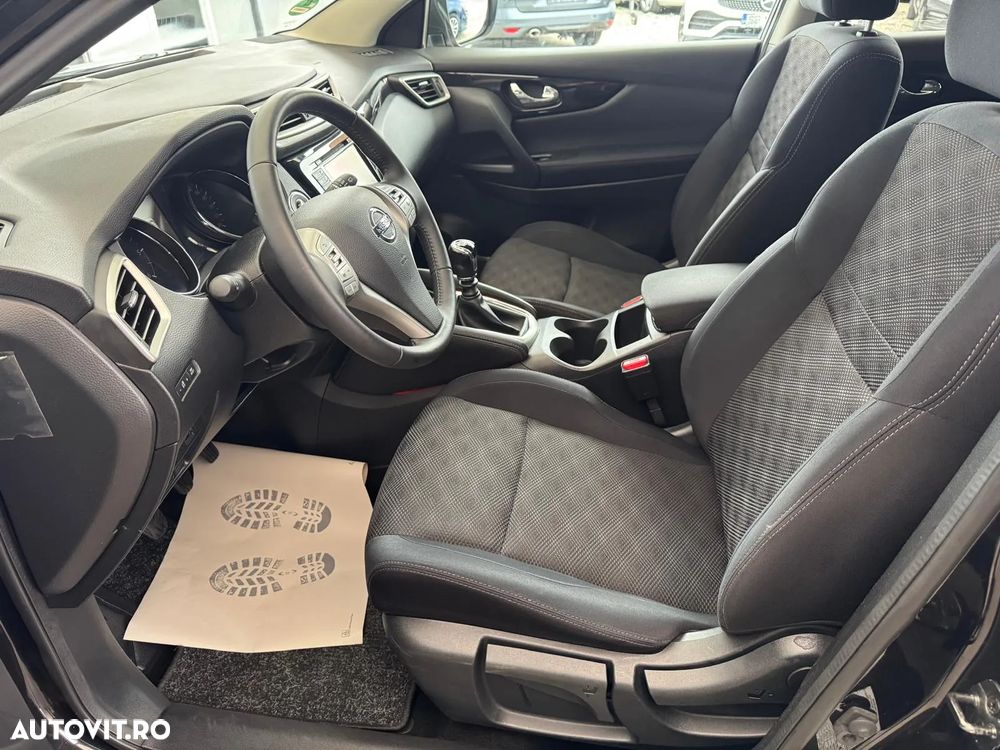 Nissan Qashqai 1.5 DCI Start/Stop N-Connecta - 9