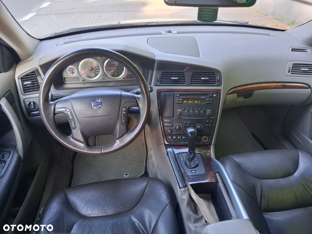 Volvo XC 70 - 16