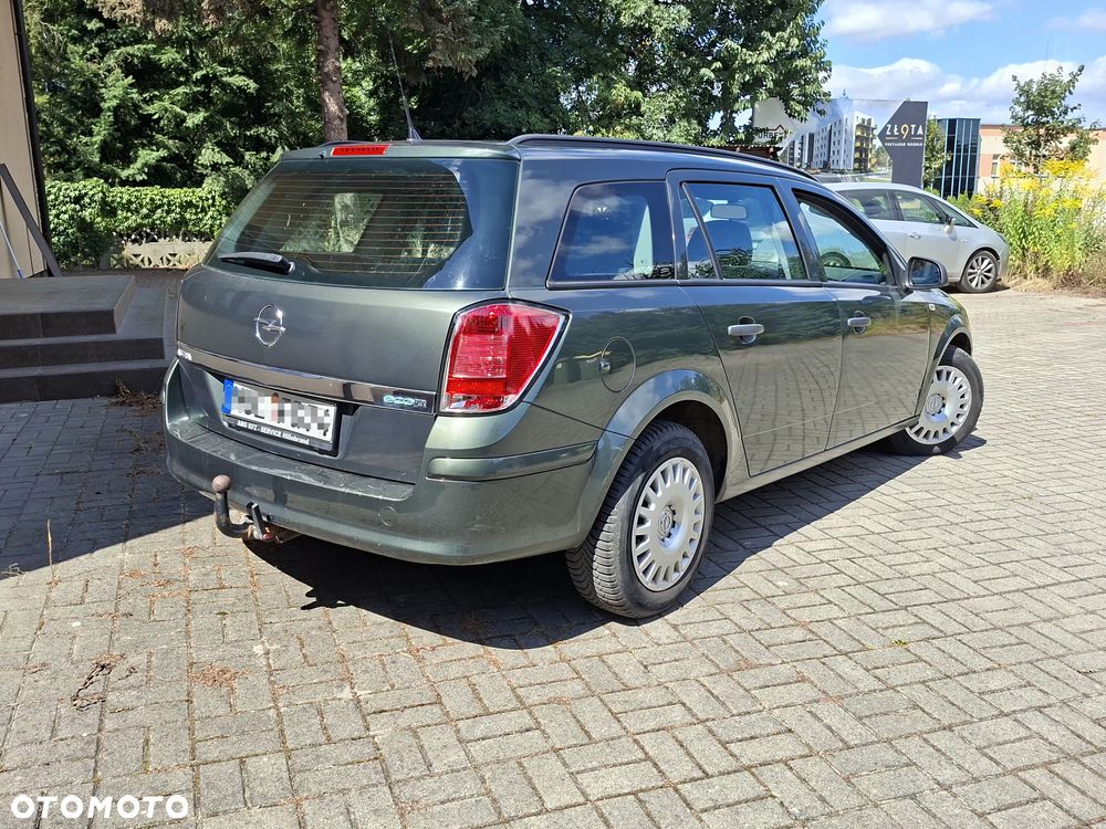 Opel Astra - 11