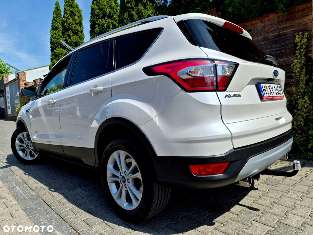 Ford Kuga - 4
