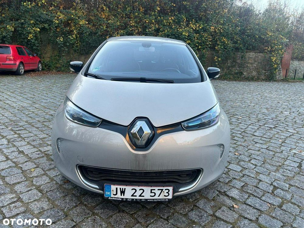 Renault Zoe - 11