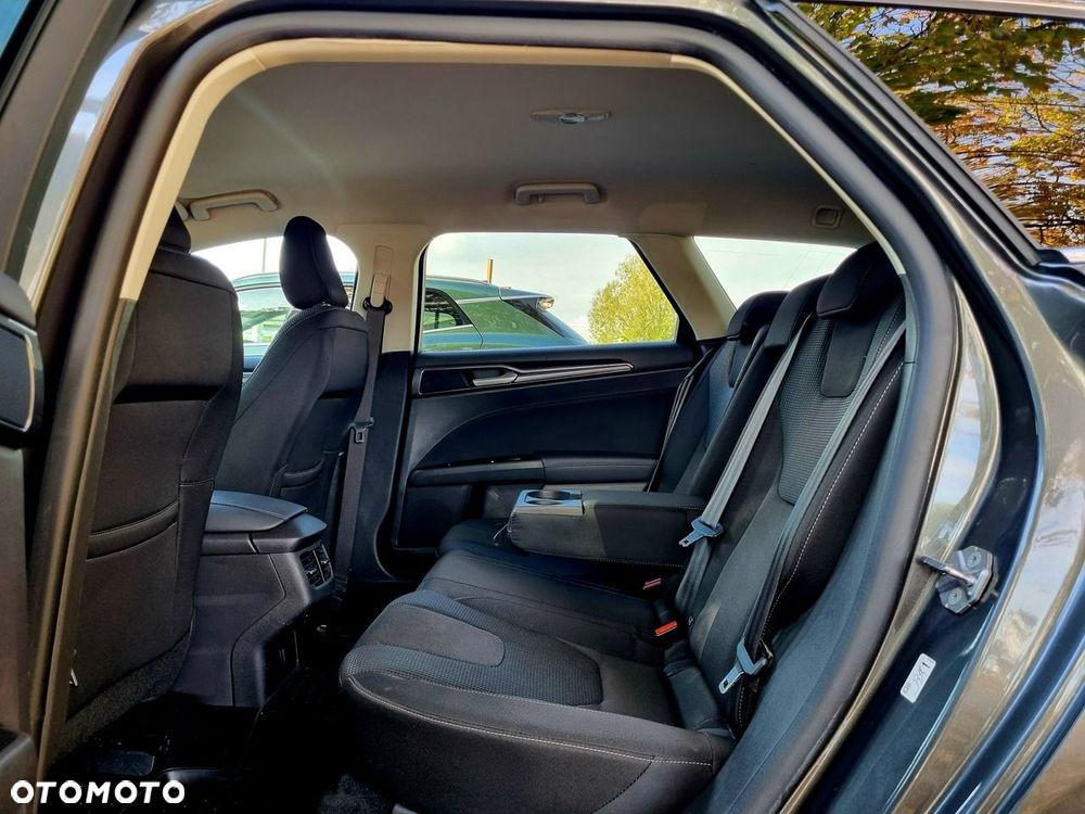 Ford Mondeo 2.0 EcoBlue Titanium - 10