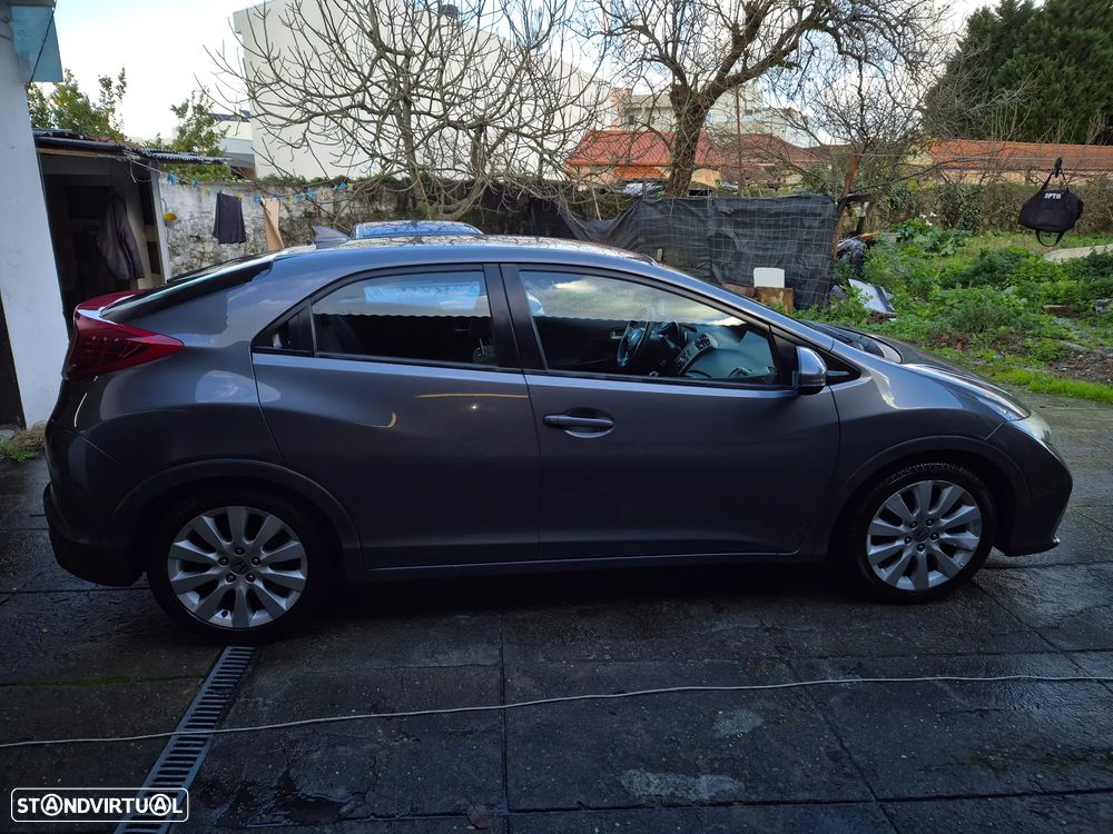 Honda Civic 1.4 i-VTEC Sport - 10