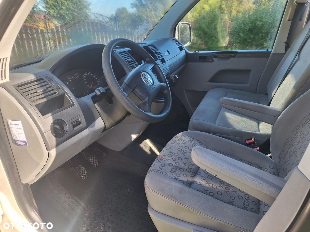 Volkswagen Transporter - 7
