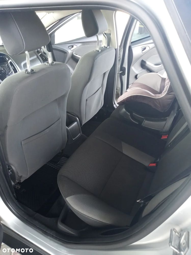 Ford Focus - 9