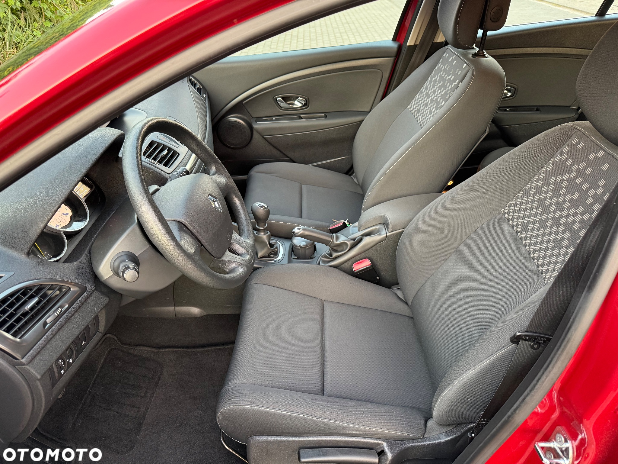 Renault Megane 1.6 16V 110 Expression - 11