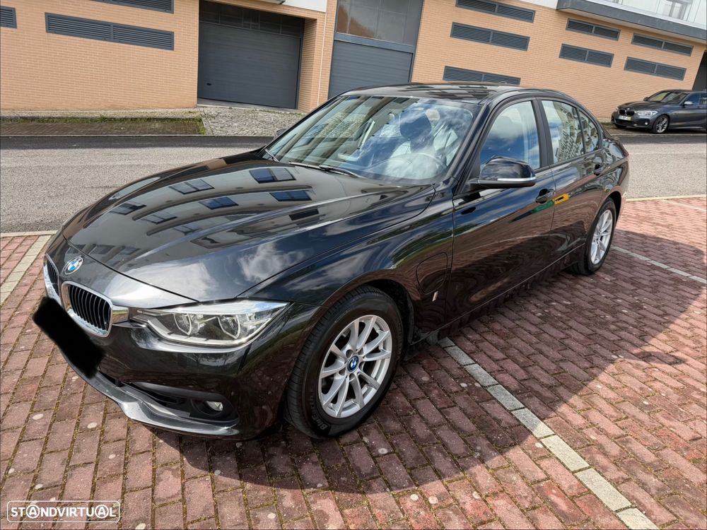 BMW 330 e iPerformance Line Luxury - 4