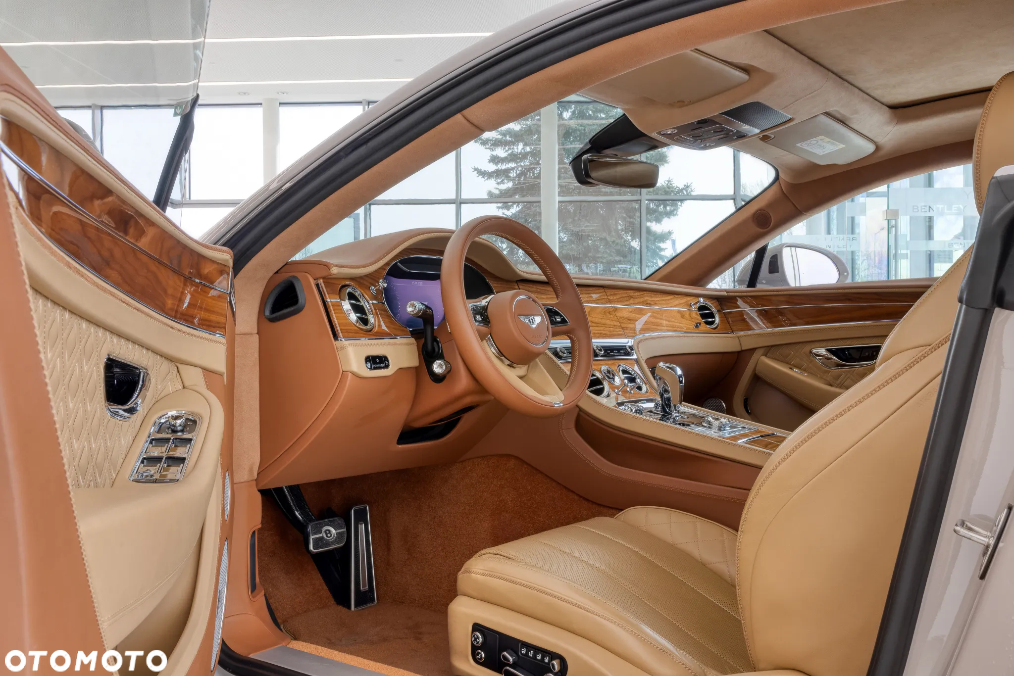 Bentley Continental GT V8 S - 12