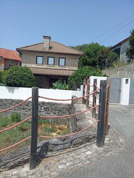 Vivenda em Santa Cruz da Trapa - Grande imagem: 3/8