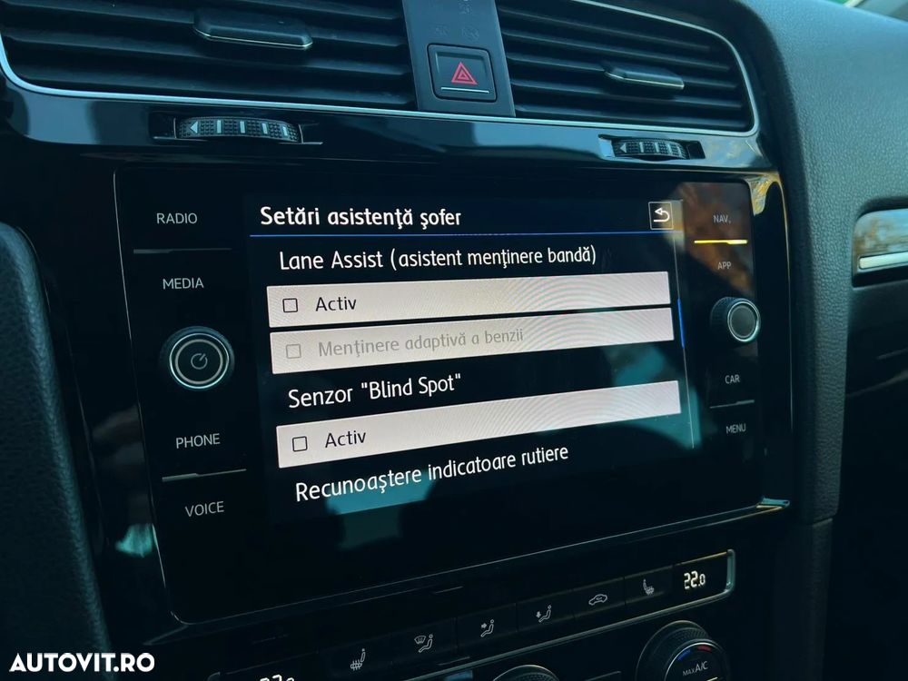 Volkswagen Golf 1.5 TSI DSG Highline - 22